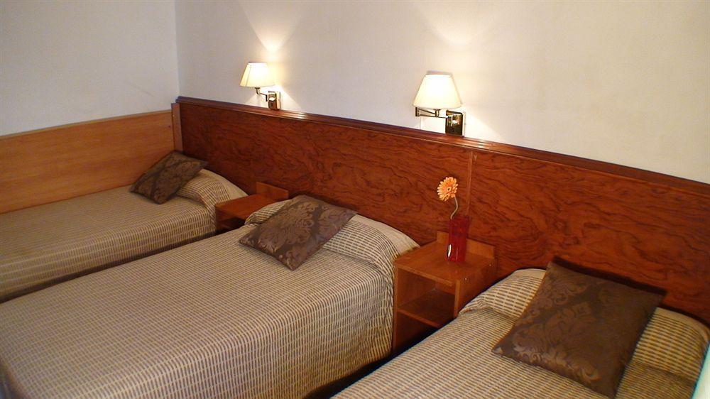 Hostal El Carmen Zaragoza Exteriér fotografie