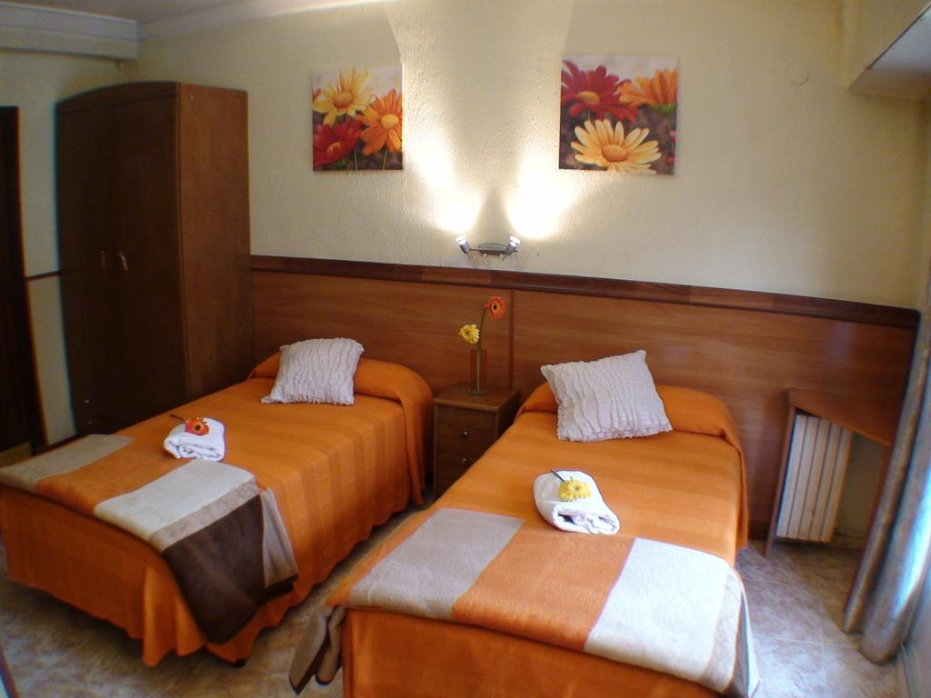 Hostal El Carmen Zaragoza Exteriér fotografie