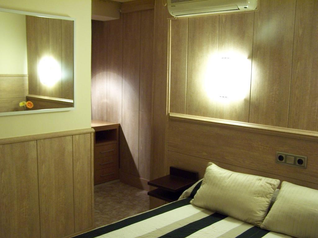 Hostal El Carmen Zaragoza Exteriér fotografie
